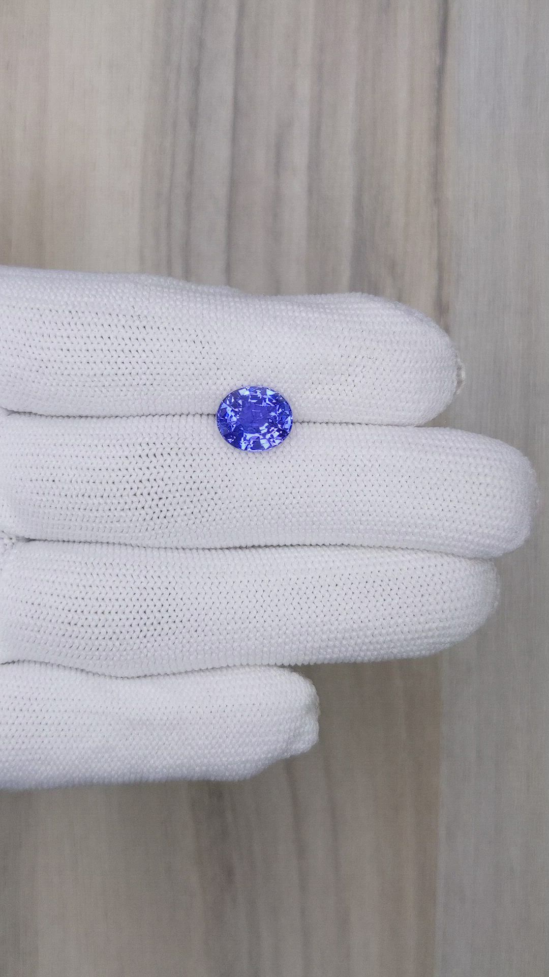 3.62 Ct. Color Change Sapphire from Ceylon (Sri Lanka) Size Video