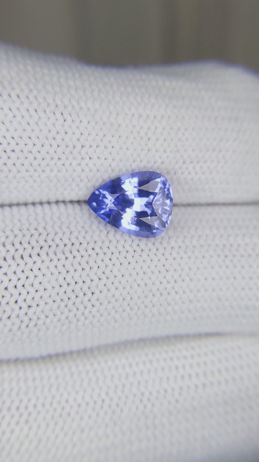 2.69 Ct. Blue Sapphire from Ceylon (Sri Lanka) Size Video