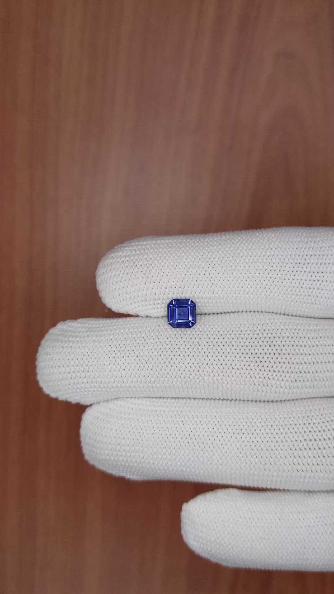 1.06 Ct. Blue Sapphire from Ceylon (Sri Lanka) Size Video