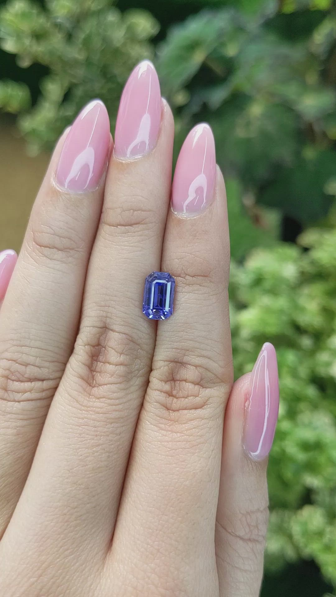 2.32 Ct. Blue Sapphire from Ceylon (Sri Lanka) Size Video
