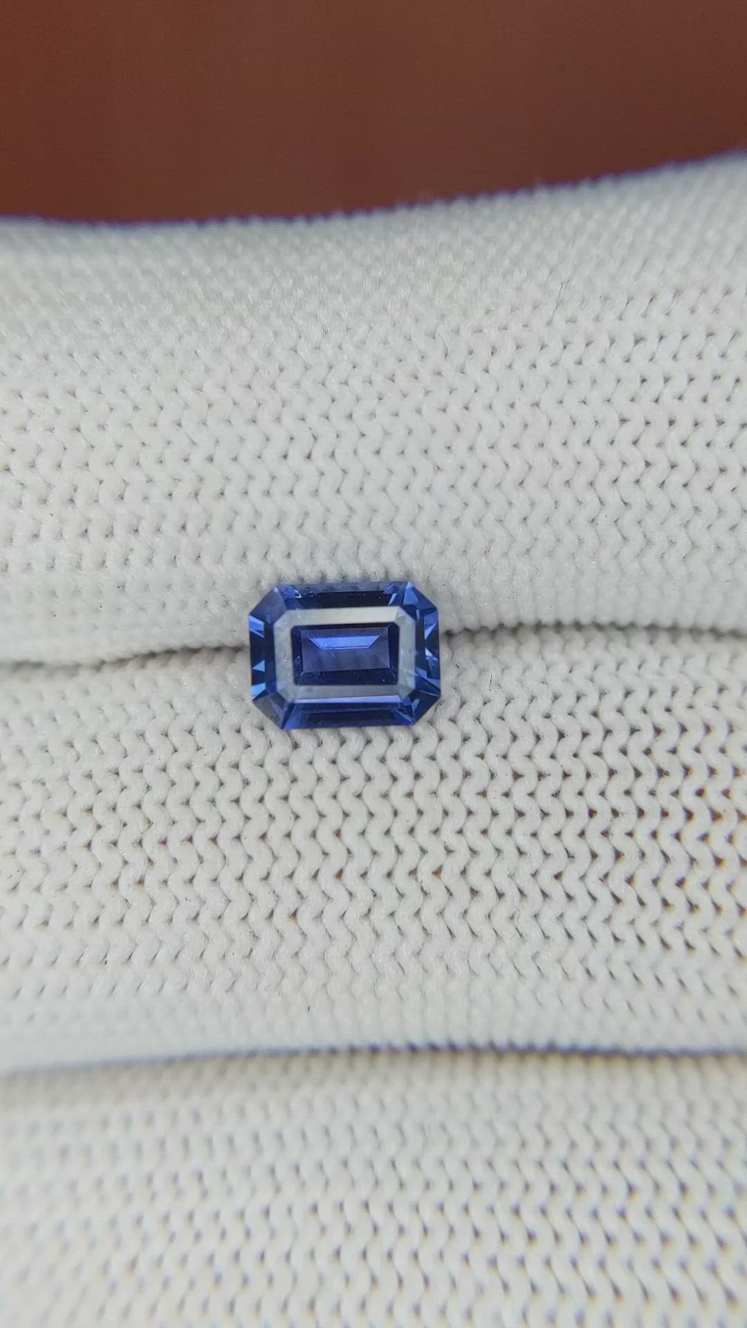 1.27 Ct. Blue Sapphire from Ceylon (Sri Lanka) Size Video