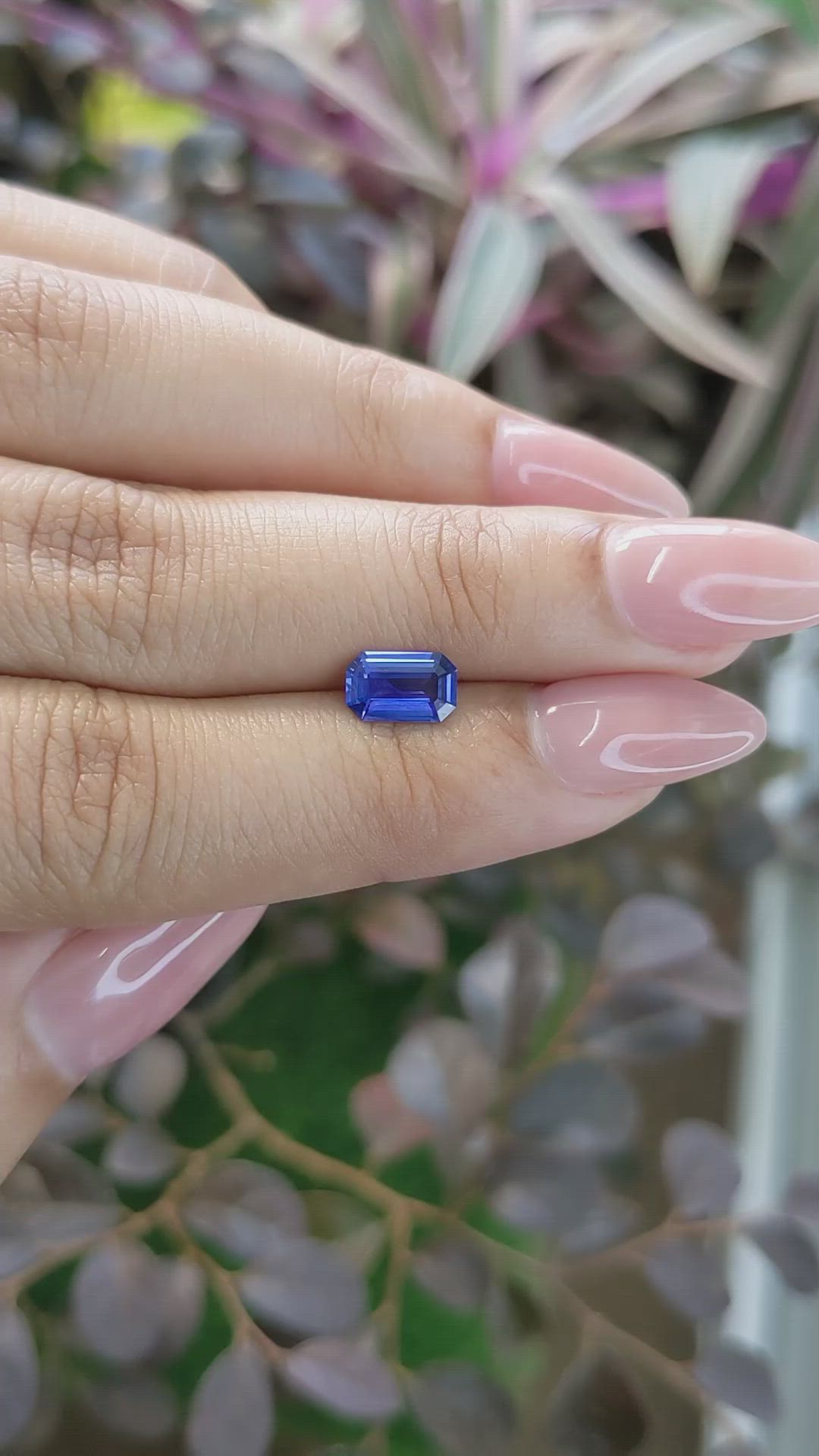 1.09 Ct. Blue Sapphire from Ceylon (Sri Lanka) Size Video