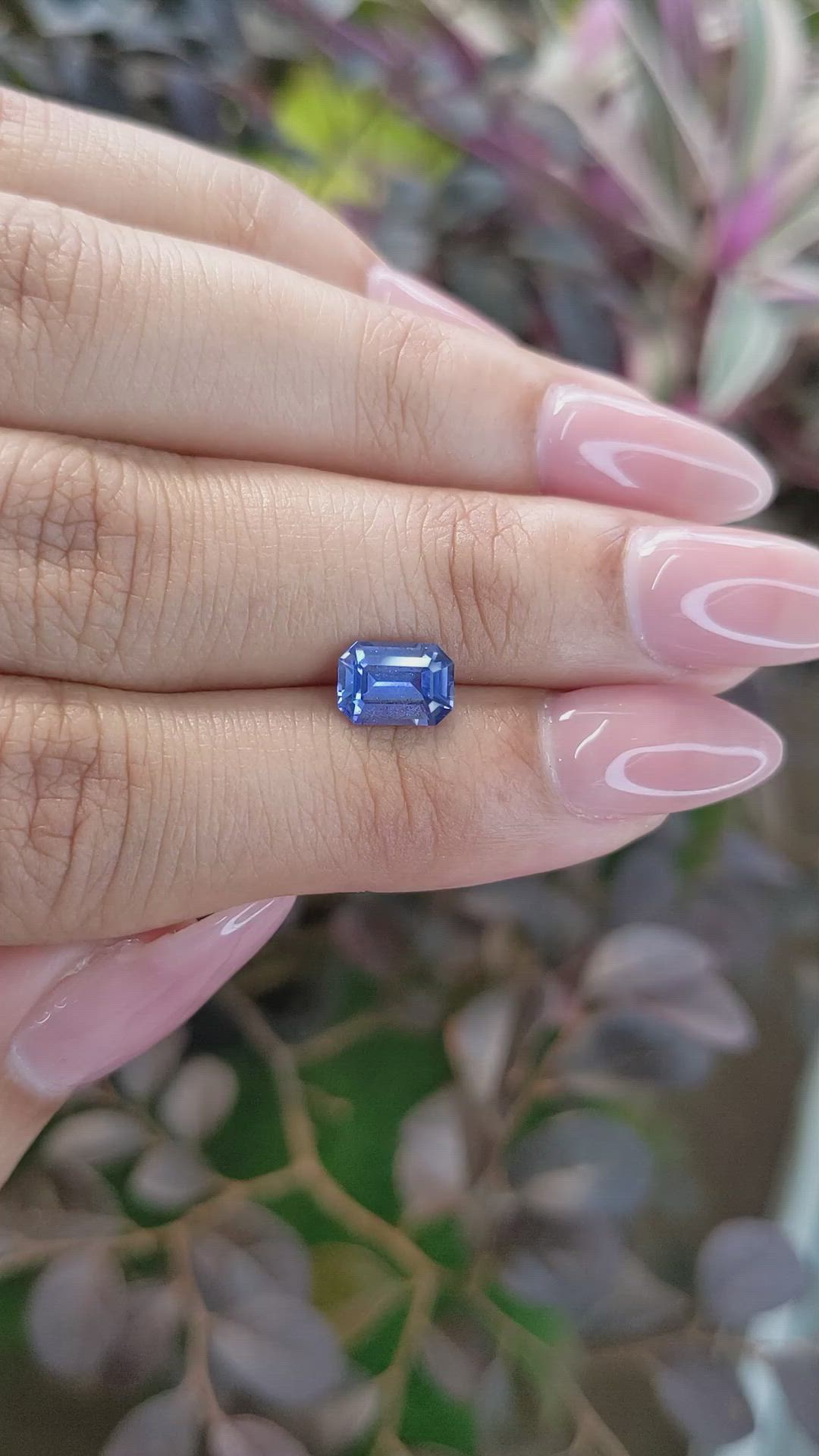 1.48 Ct. Sapphire from Ceylon (Sri Lanka) Size Video