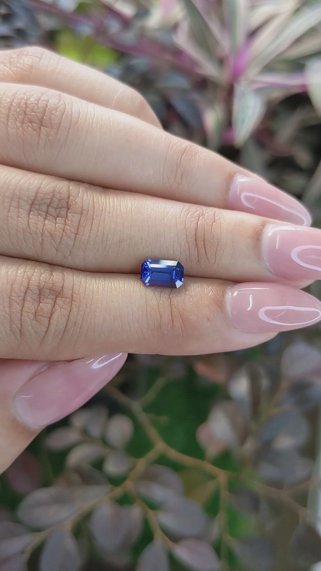 1.24 Ct. Blue Sapphire from Ceylon (Sri Lanka) Size Video