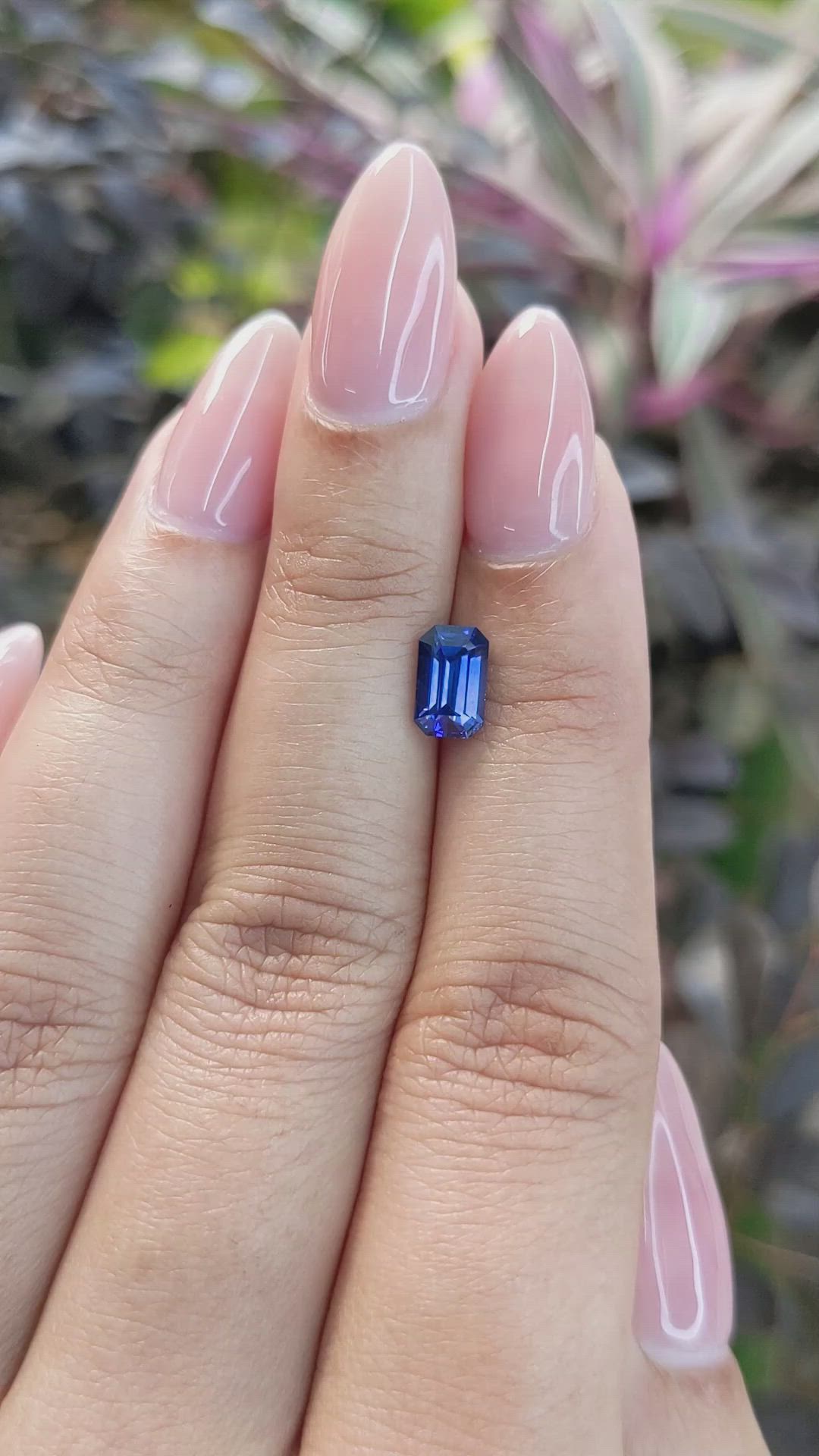 1.24 Ct. Blue Sapphire from Ceylon (Sri Lanka) Size Video