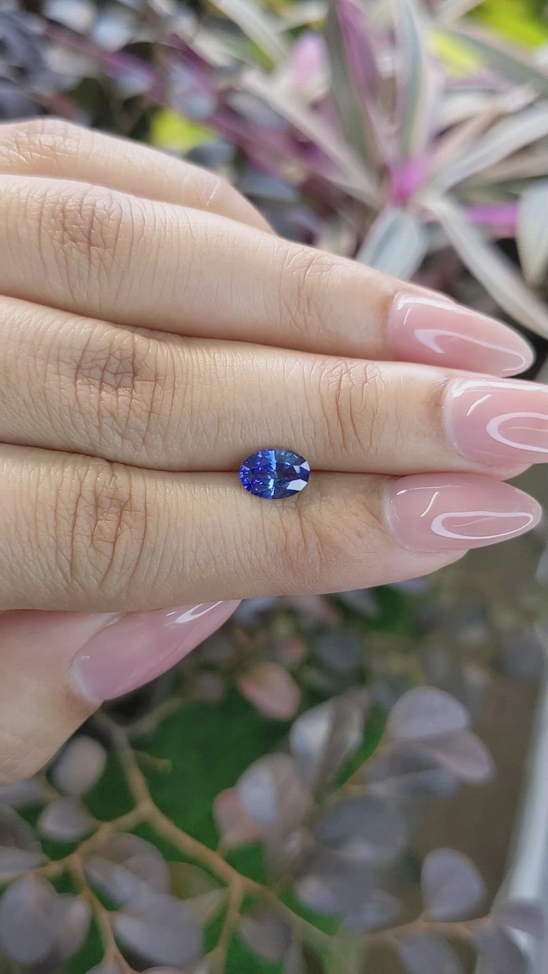 1.13 Ct. Blue Sapphire from Ceylon (Sri Lanka) Size Video
