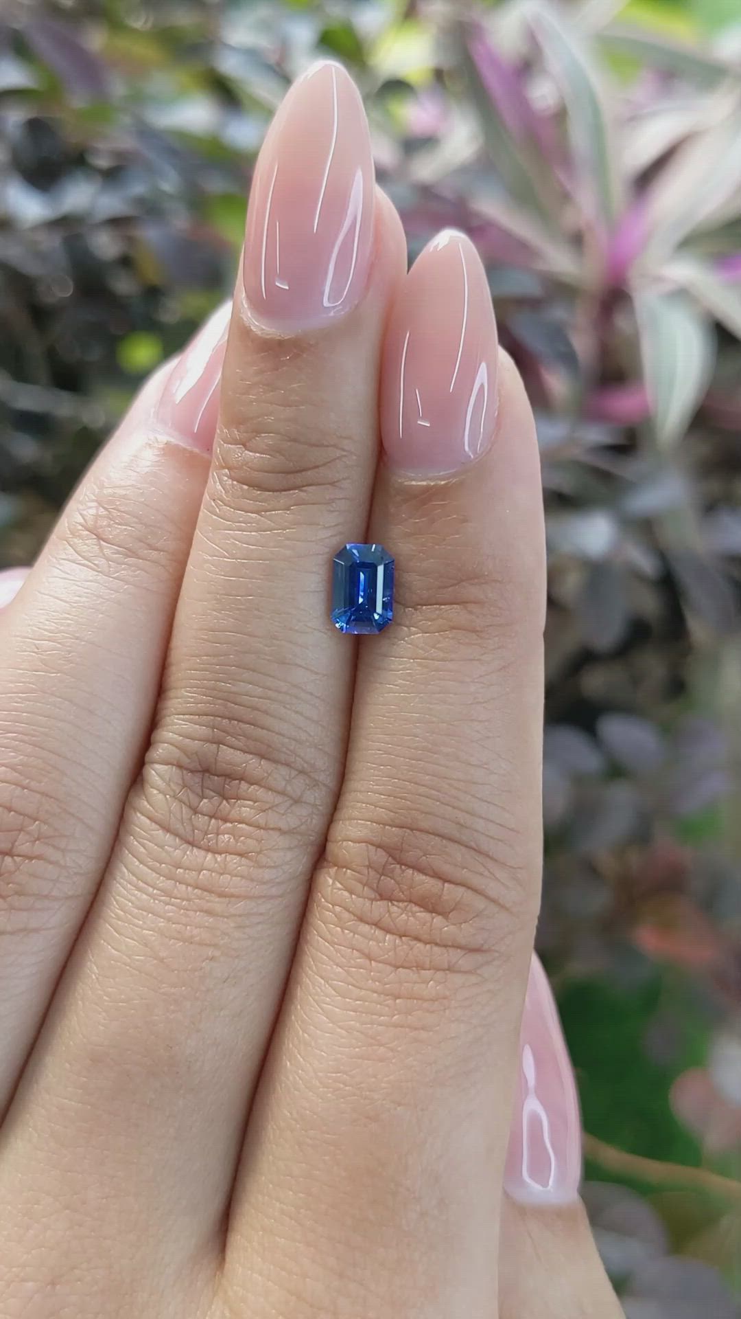 0.97 Ct. Blue Sapphire from Ceylon (Sri Lanka) Size Video