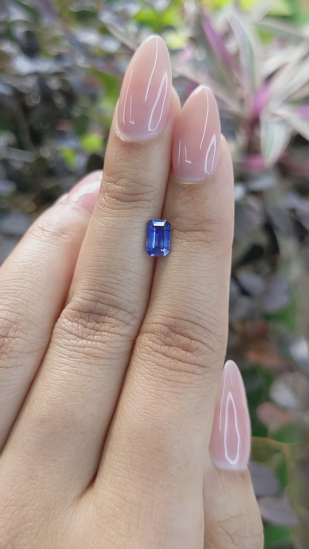 0.89 Ct. Blue Sapphire from Ceylon (Sri Lanka) Size Video
