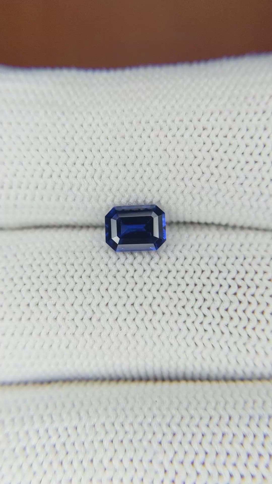 0.88 Ct. Blue Sapphire from Ceylon (Sri Lanka) Size Video