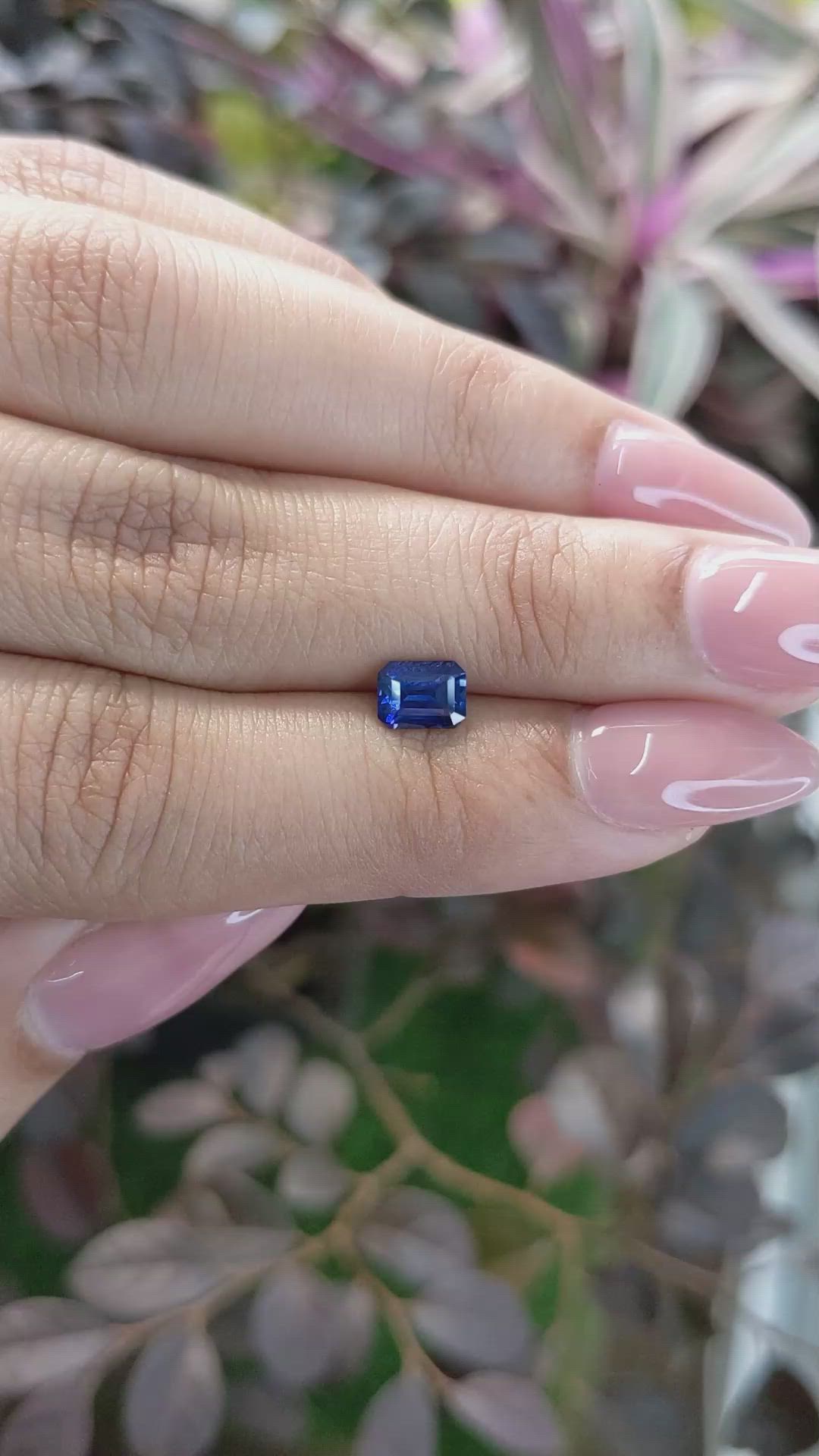 0.89 Ct. Blue Sapphire from Ceylon (Sri Lanka) Size Video