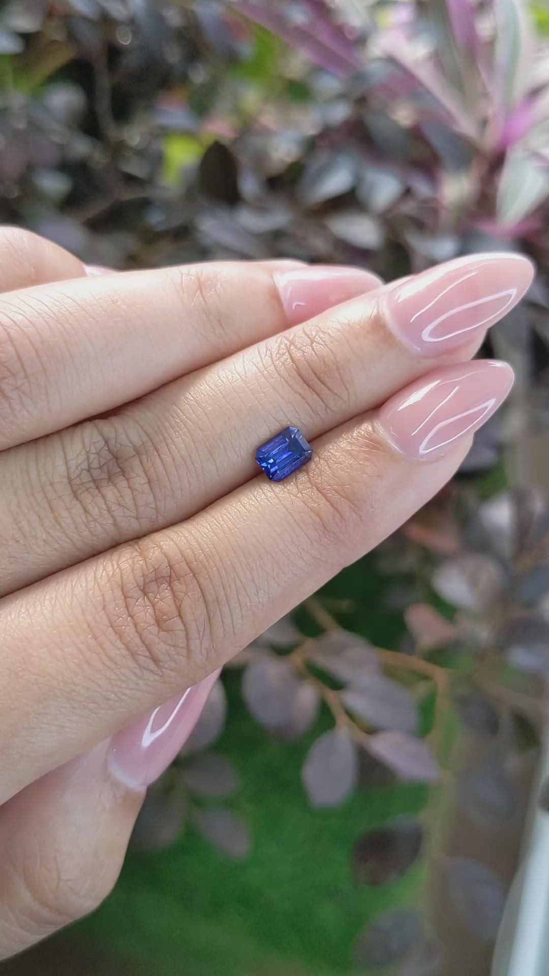 0.89 Ct. Blue Sapphire from Ceylon (Sri Lanka) Size Video
