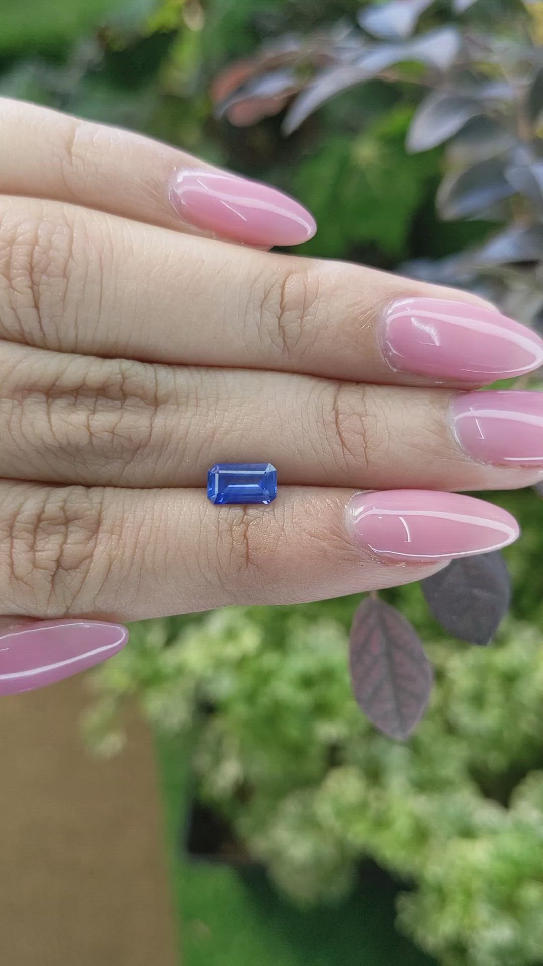 0.98 Ct. Blue Sapphire from Ceylon (Sri Lanka) Size Video