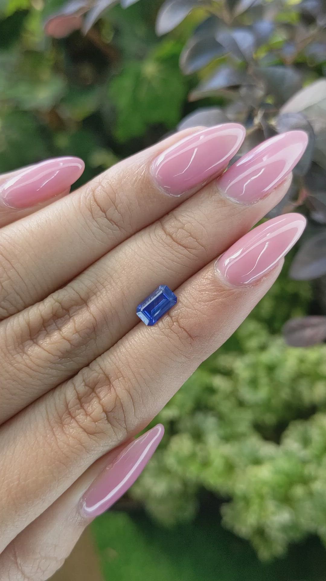 0.98 Ct. Blue Sapphire from Ceylon (Sri Lanka) Size Video
