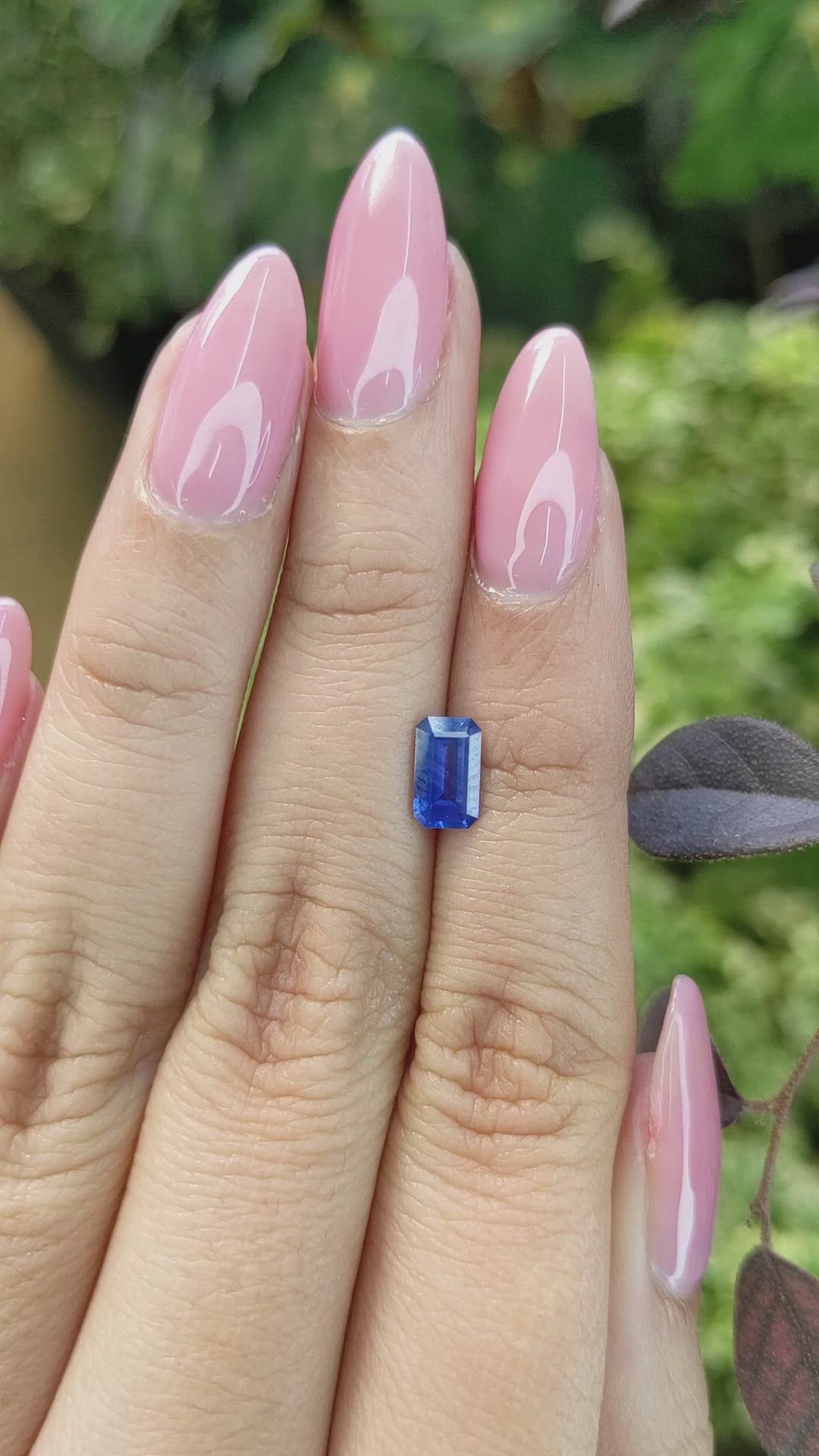 0.98 Ct. Blue Sapphire from Ceylon (Sri Lanka) Size Video