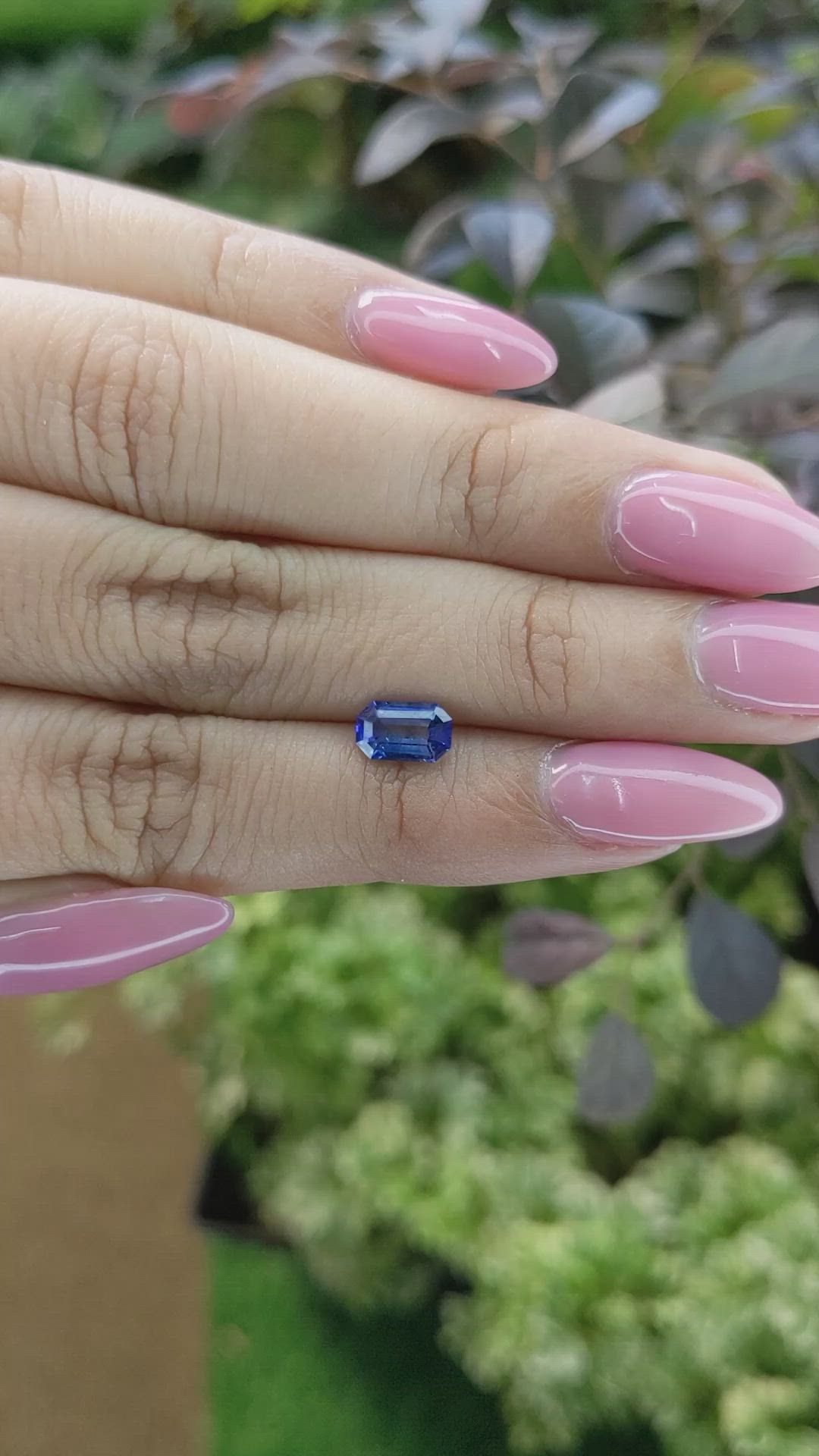 1.02 Ct. Blue Sapphire from Ceylon (Sri Lanka) Size Video