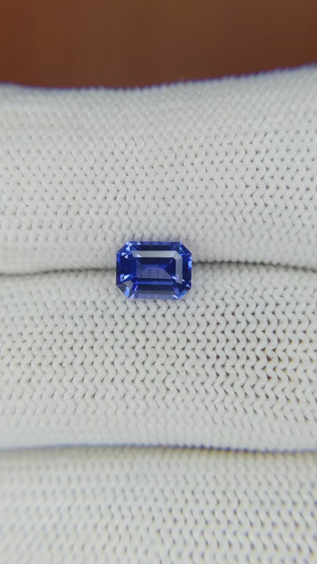 1.14 Ct. Blue Sapphire from Ceylon (Sri Lanka) Size Video