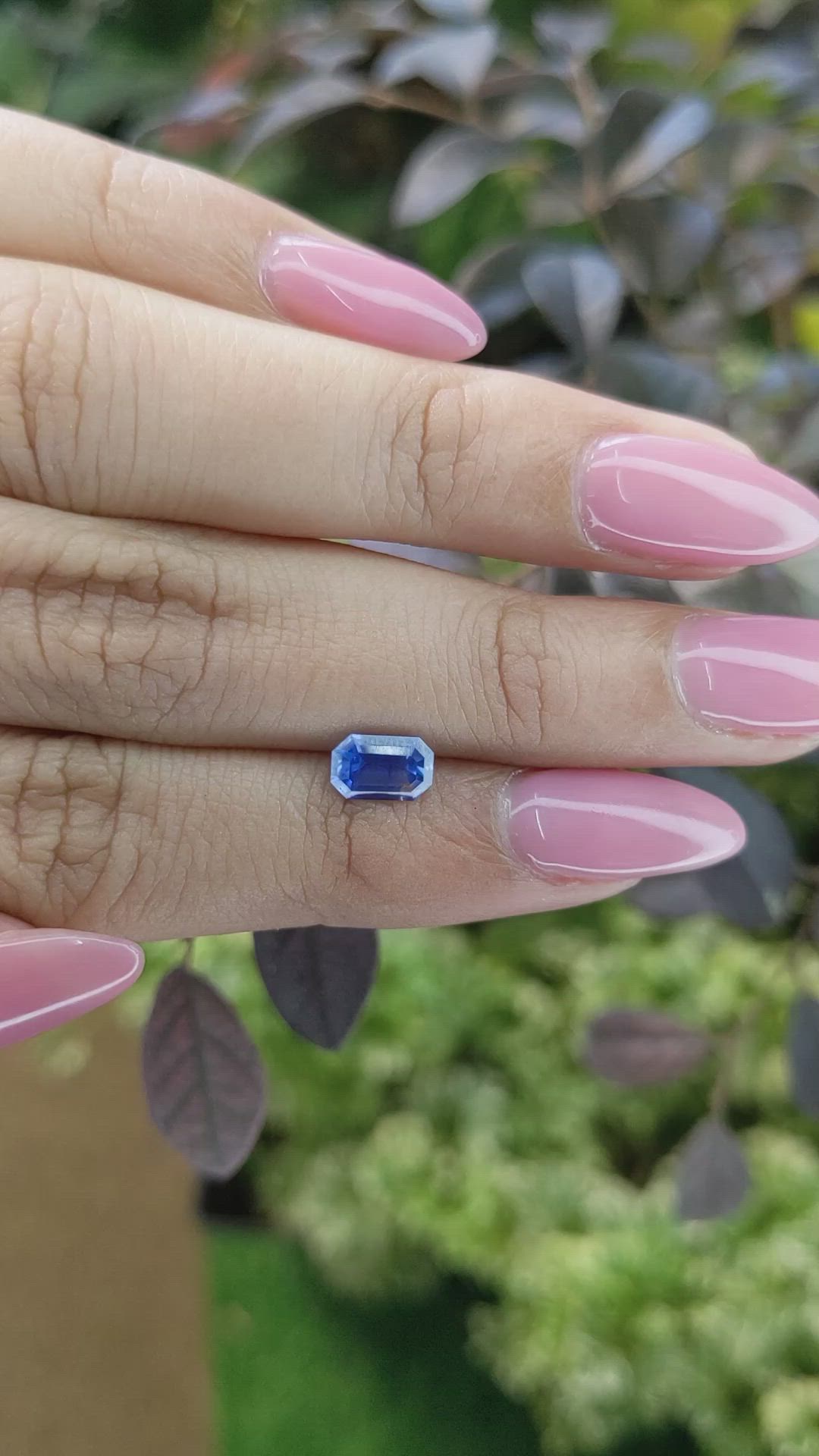 0.91 Ct. Blue Sapphire from Ceylon (Sri Lanka) Size Video
