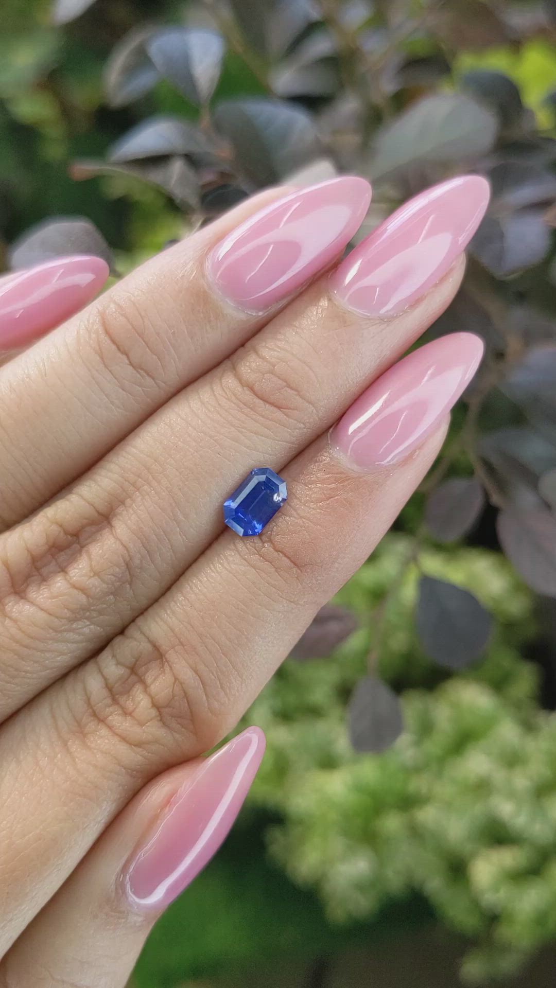 0.91 Ct. Blue Sapphire from Ceylon (Sri Lanka) Size Video