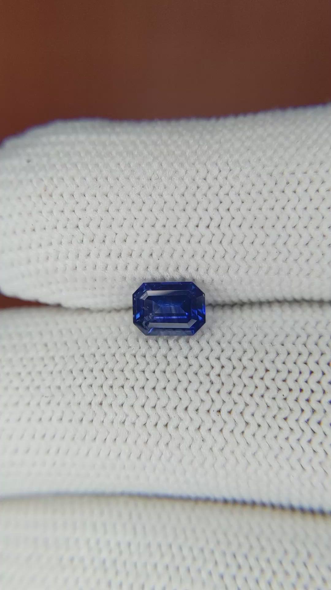0.84 Ct. Blue Sapphire from Ceylon (Sri Lanka) Size Video