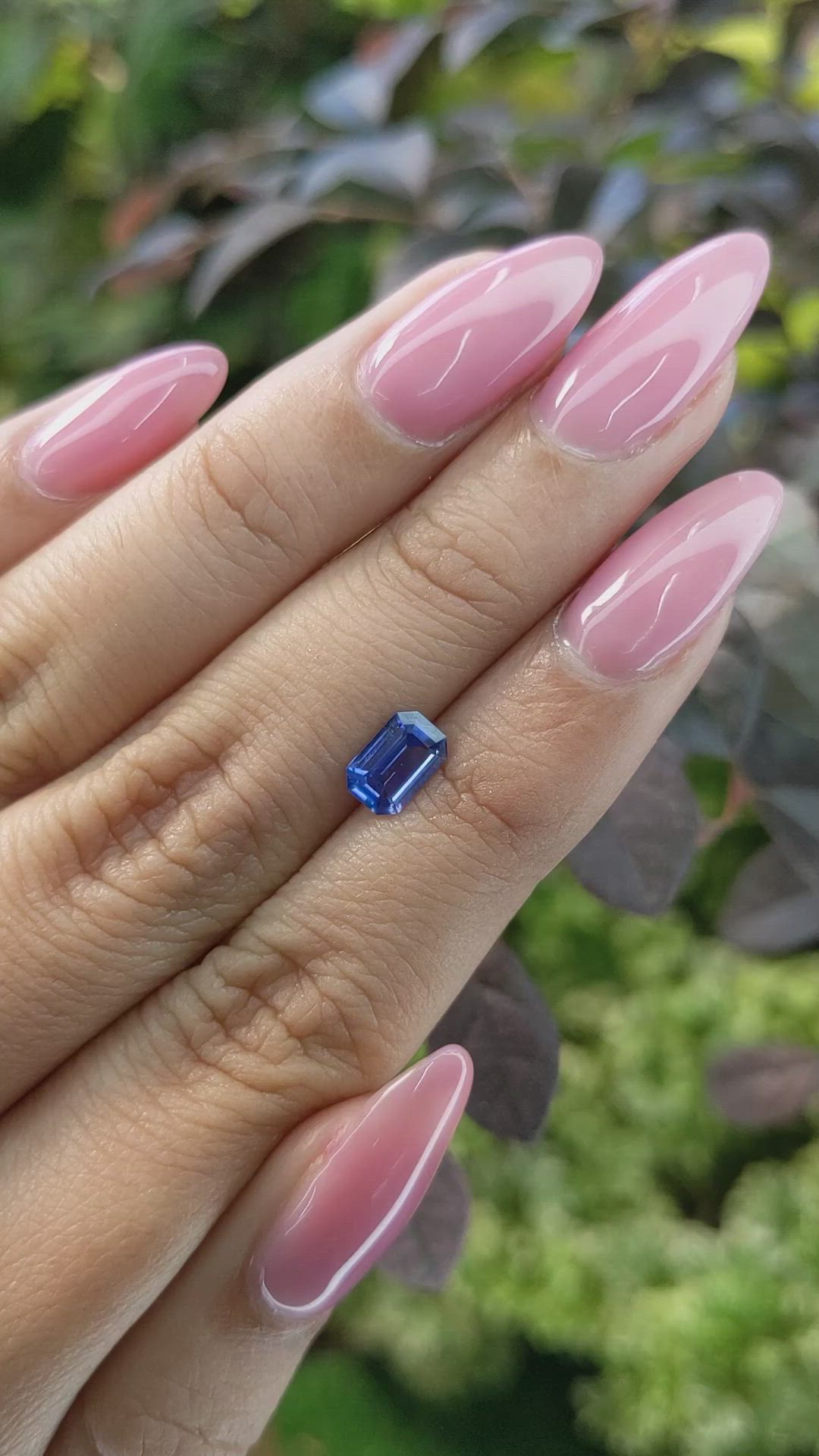 0.90 Ct. Blue Sapphire from Ceylon (Sri Lanka) Size Video