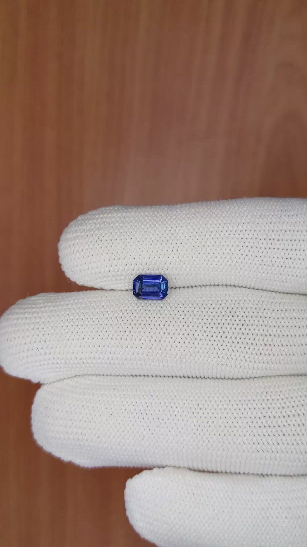 0.96 Ct. Blue Sapphire from Ceylon (Sri Lanka) Size Video