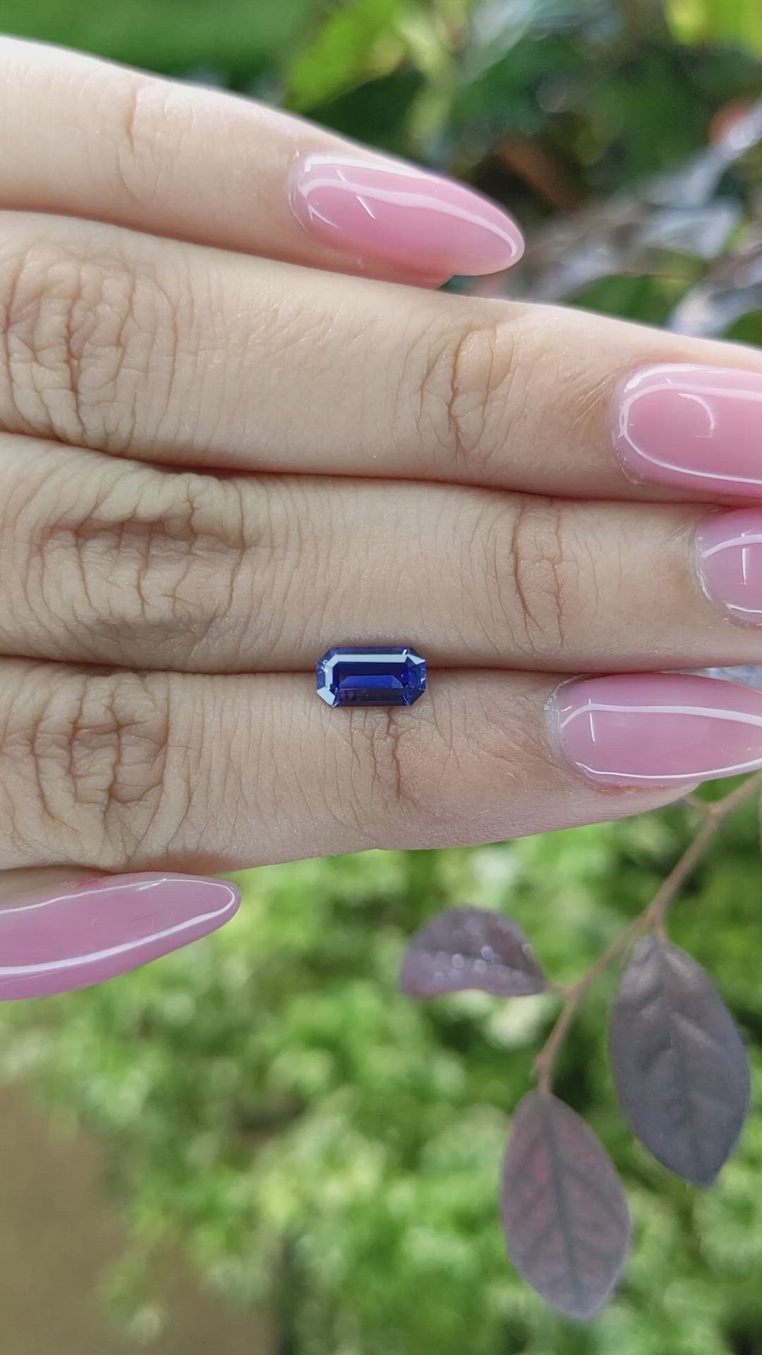 0.86 Ct. Blue Sapphire from Ceylon (Sri Lanka) Size Video