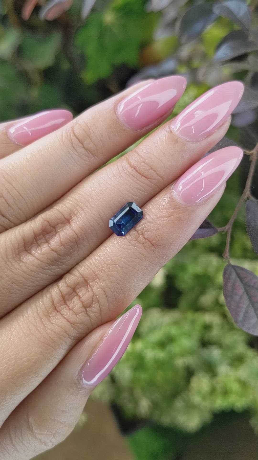 1.39 Ct. Blue Sapphire from Ceylon (Sri Lanka) Size Video