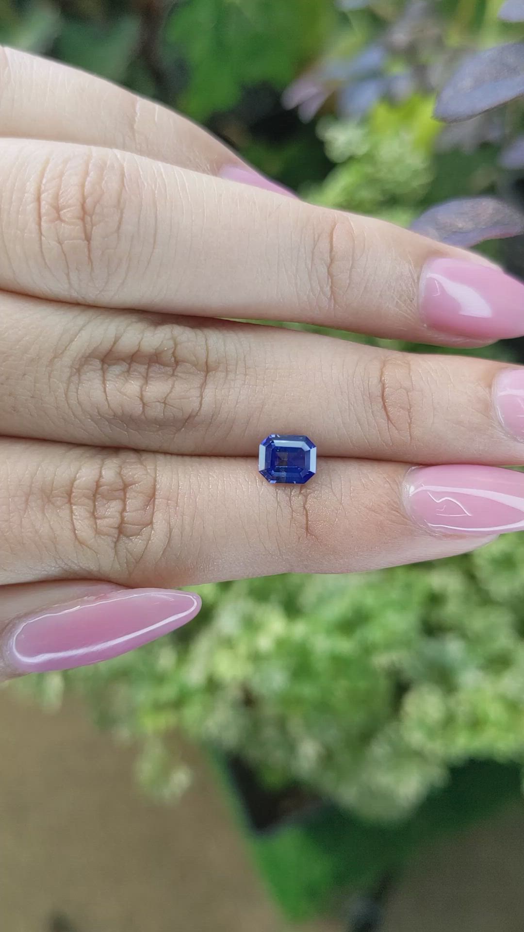 1.06 Ct. Blue Sapphire from Ceylon (Sri Lanka) Size Video