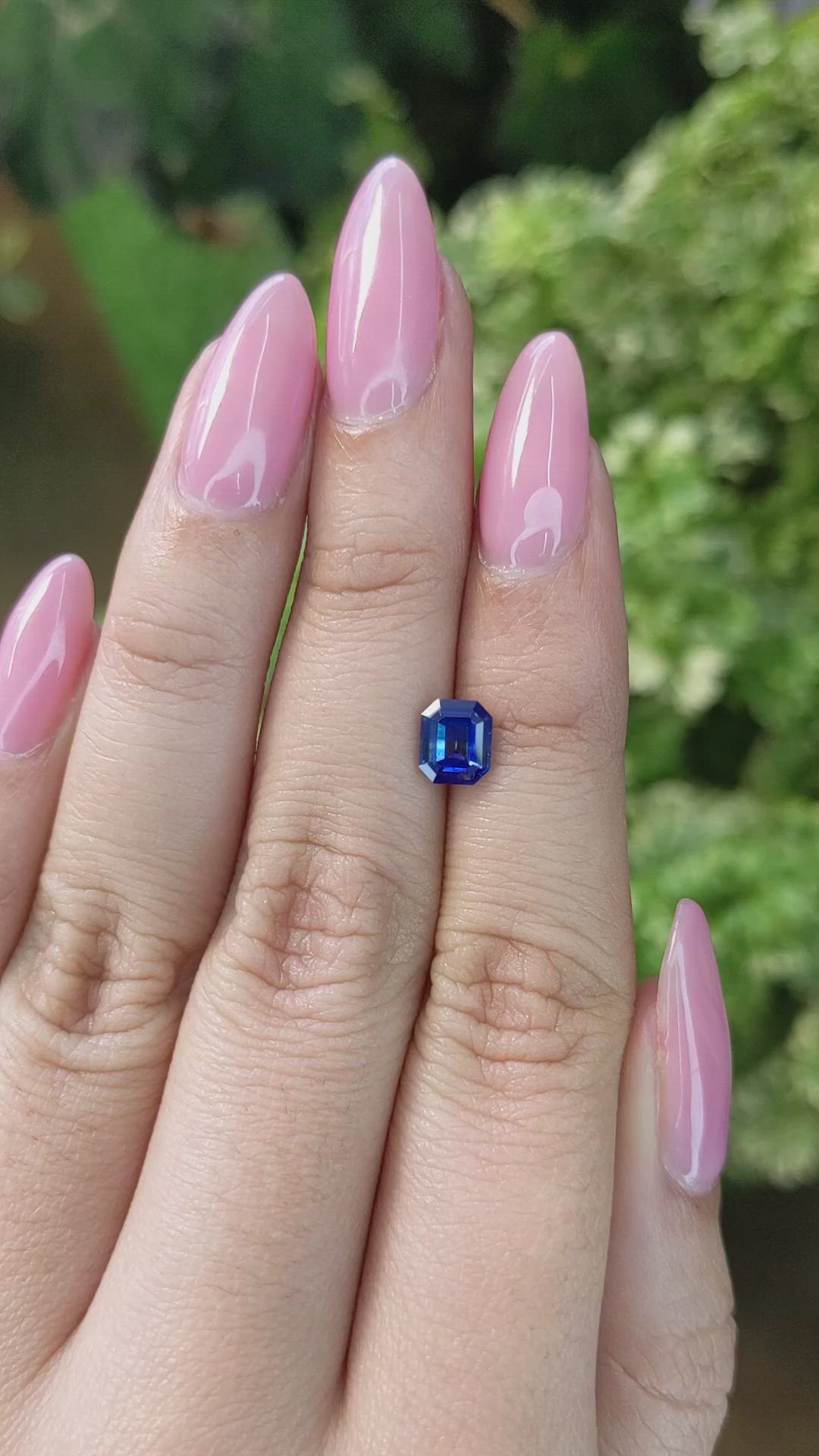 1.06 Ct. Blue Sapphire from Ceylon (Sri Lanka) Size Video