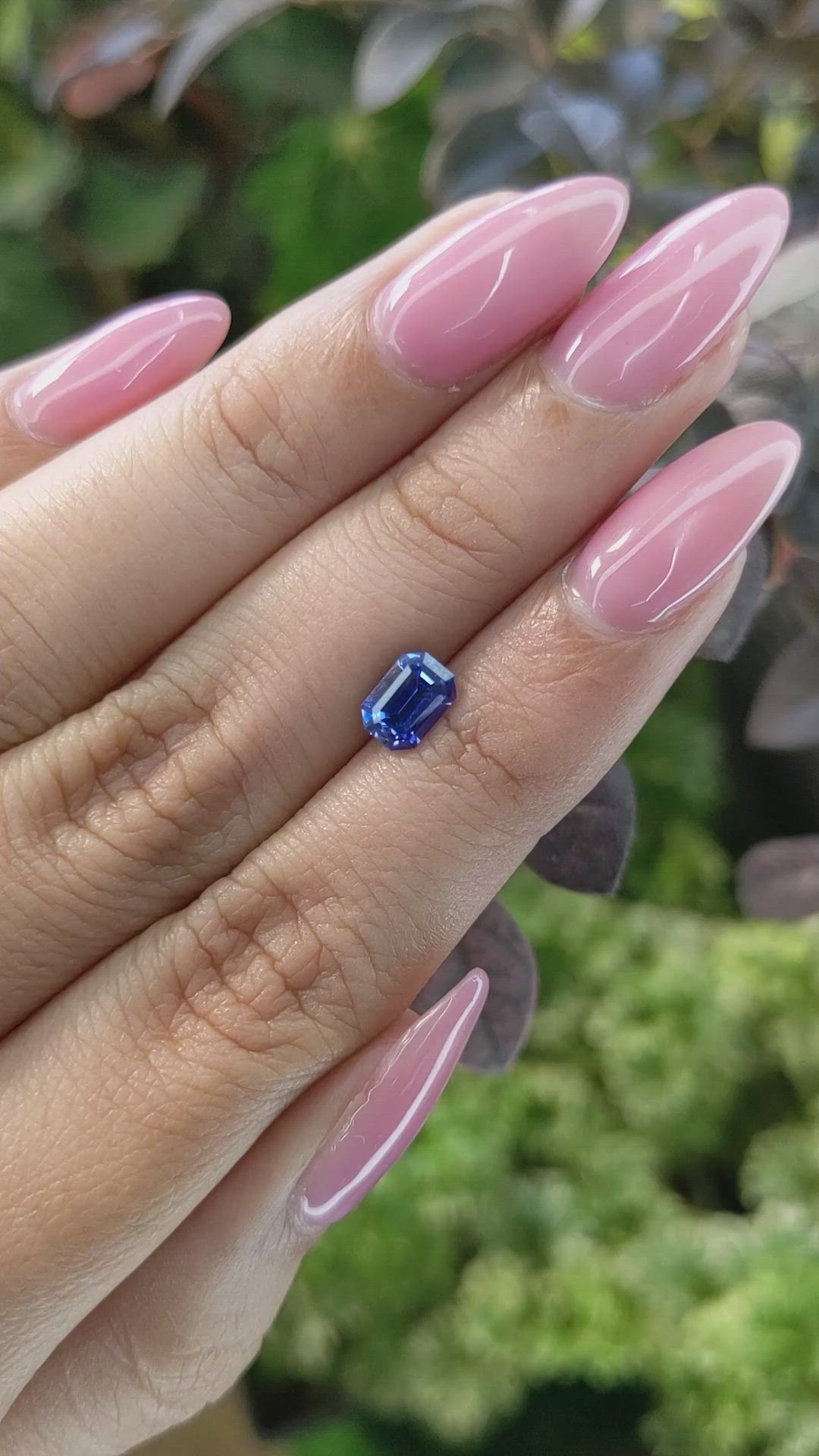 1.35 Ct. Blue Sapphire from Ceylon (Sri Lanka) Size Video