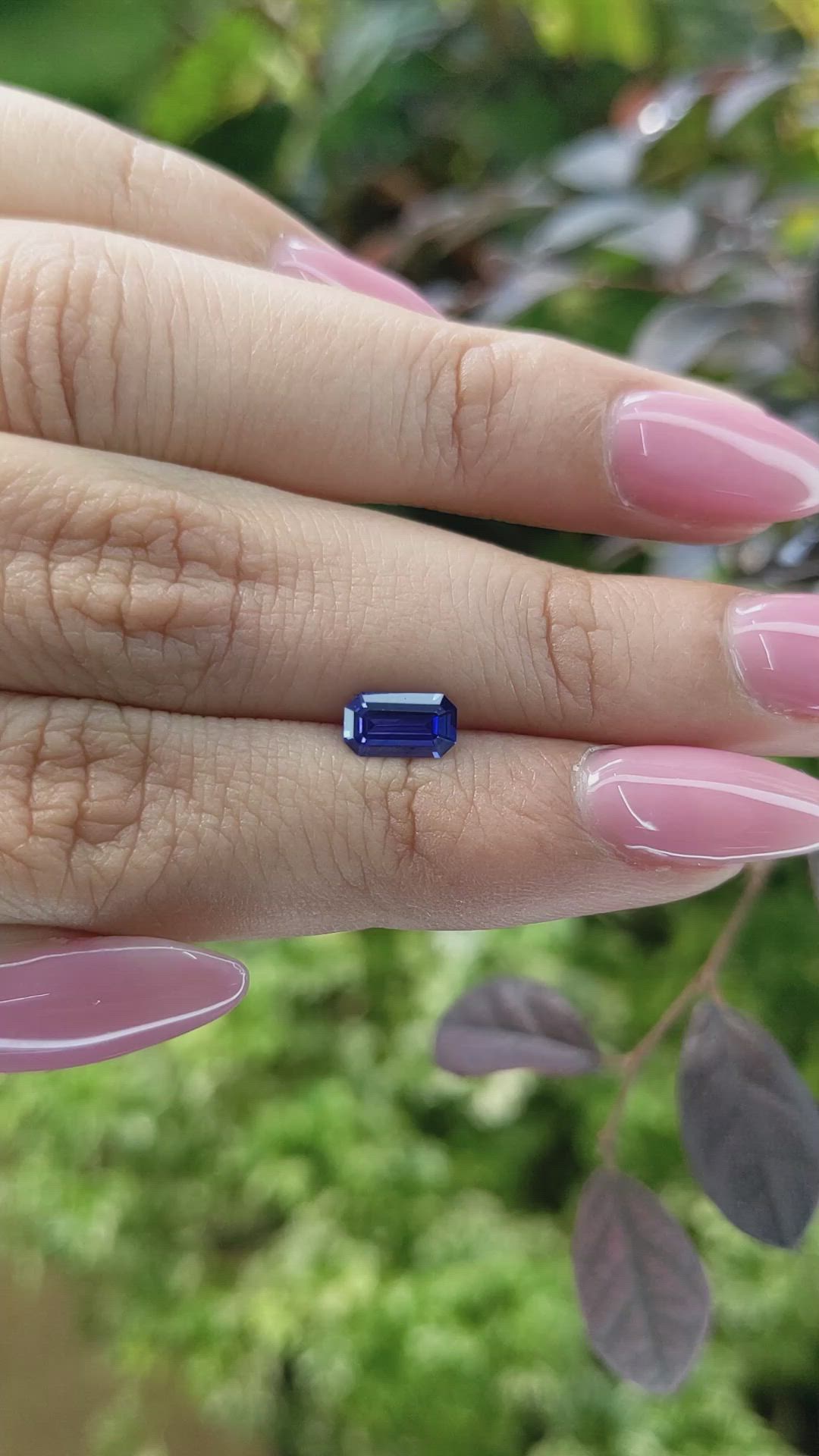0.77 Ct. Blue Sapphire from Ceylon (Sri Lanka) Size Video