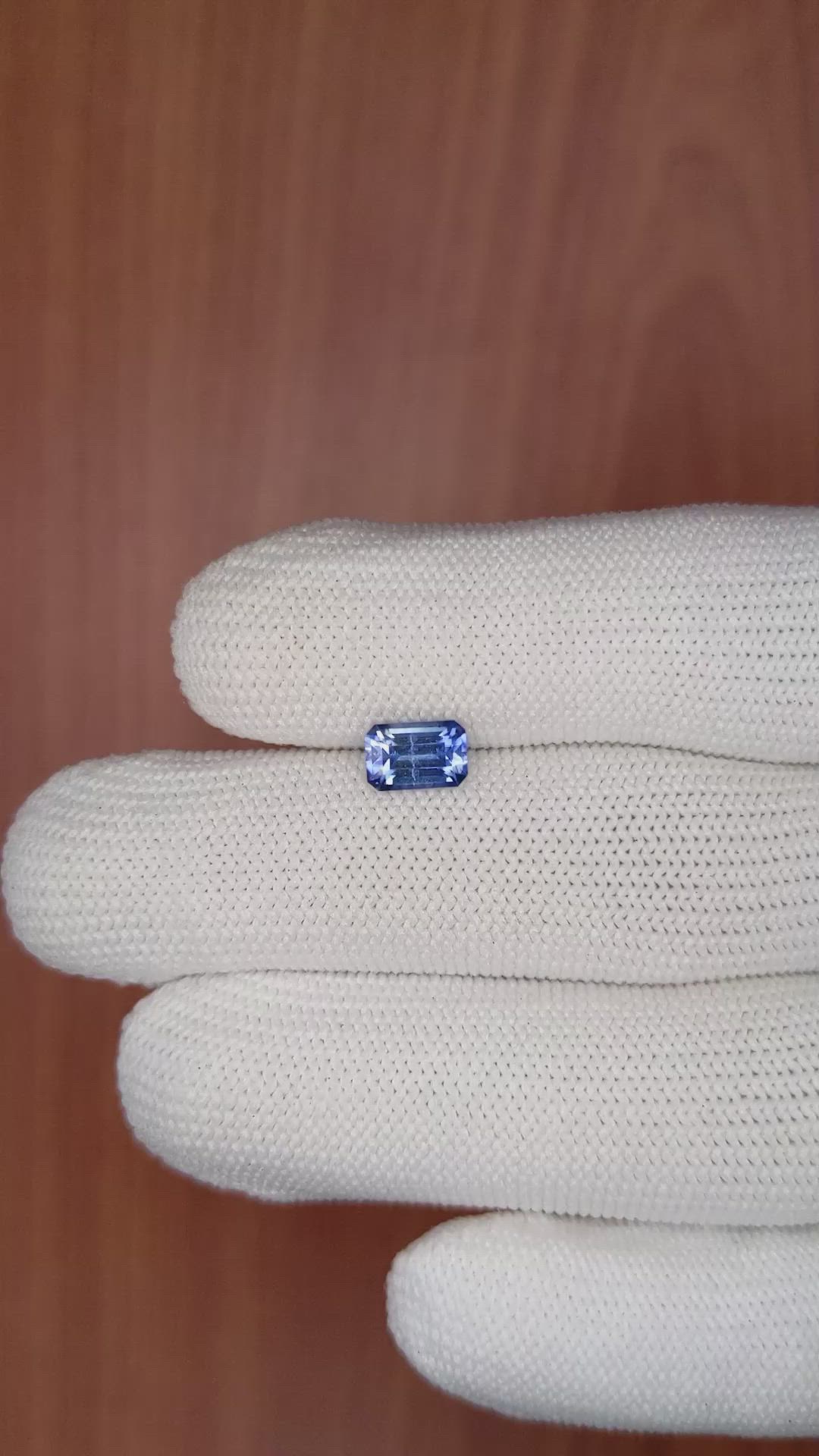1.16 Ct. Blue Sapphire from Ceylon (Sri Lanka) Size Video