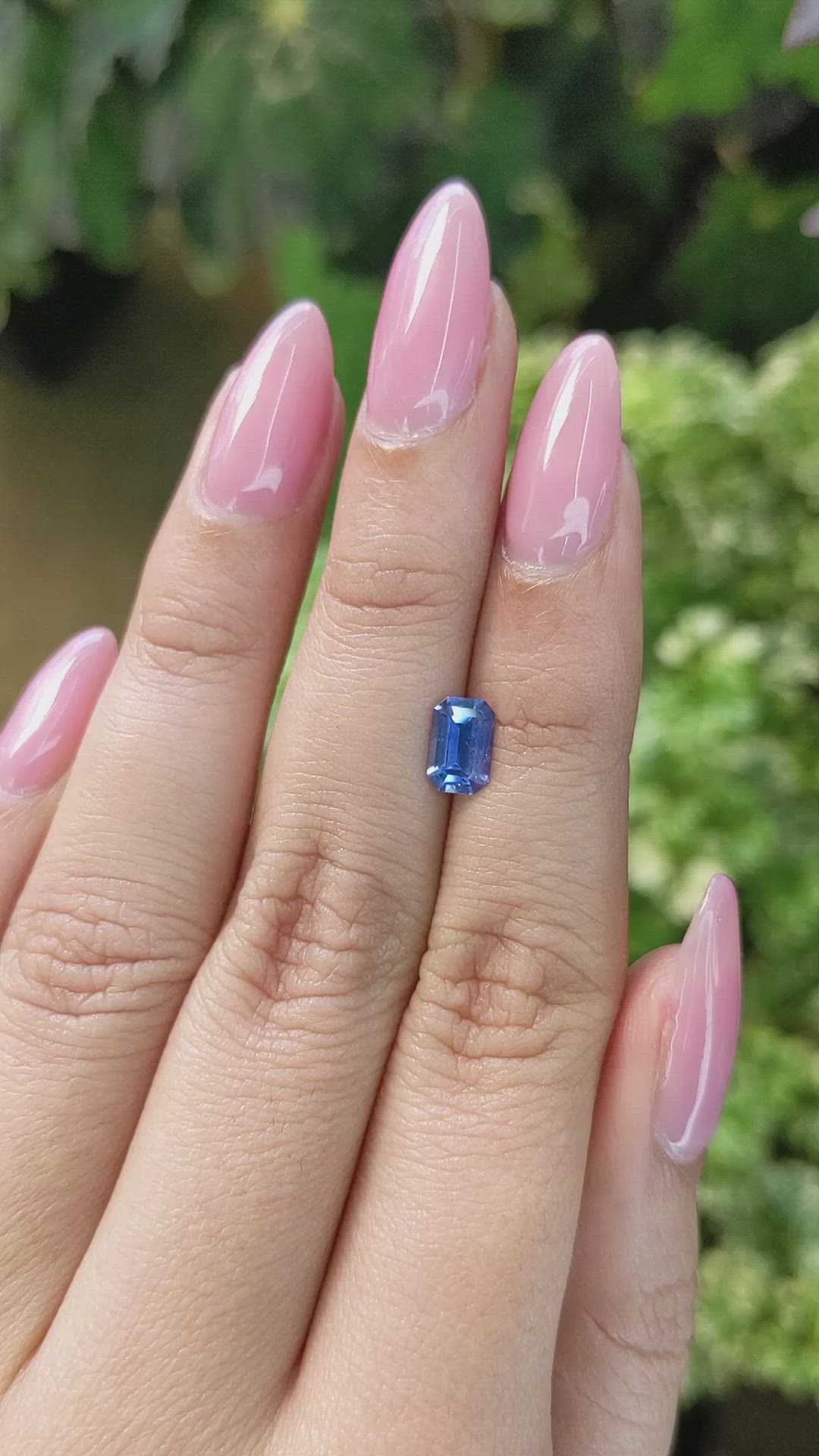 0.96 Ct. Blue Sapphire from Ceylon (Sri Lanka) Size Video