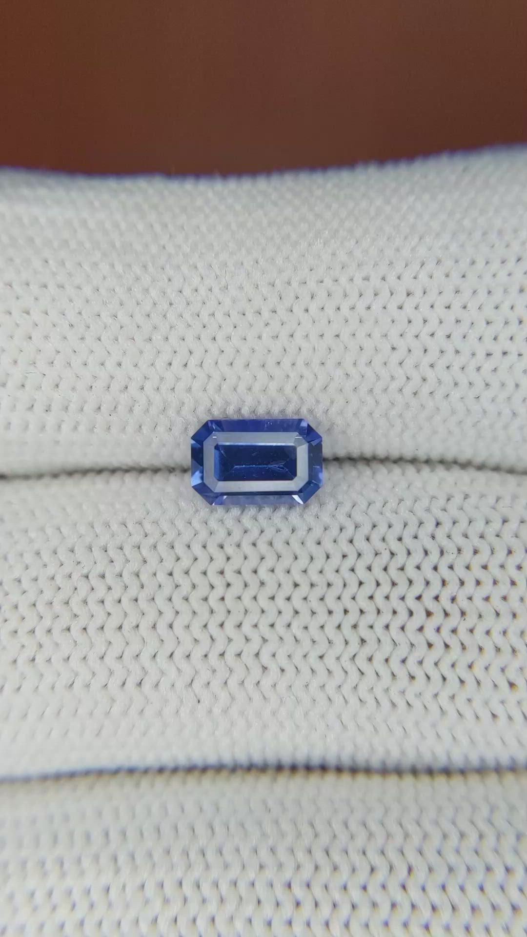 0.96 Ct. Blue Sapphire from Ceylon (Sri Lanka) Size Video