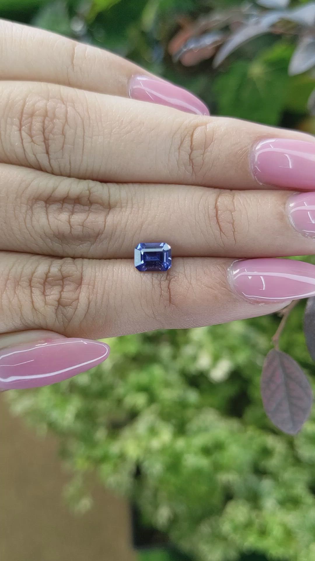 1.11 Ct. Blue Sapphire from Ceylon (Sri Lanka) Size Video