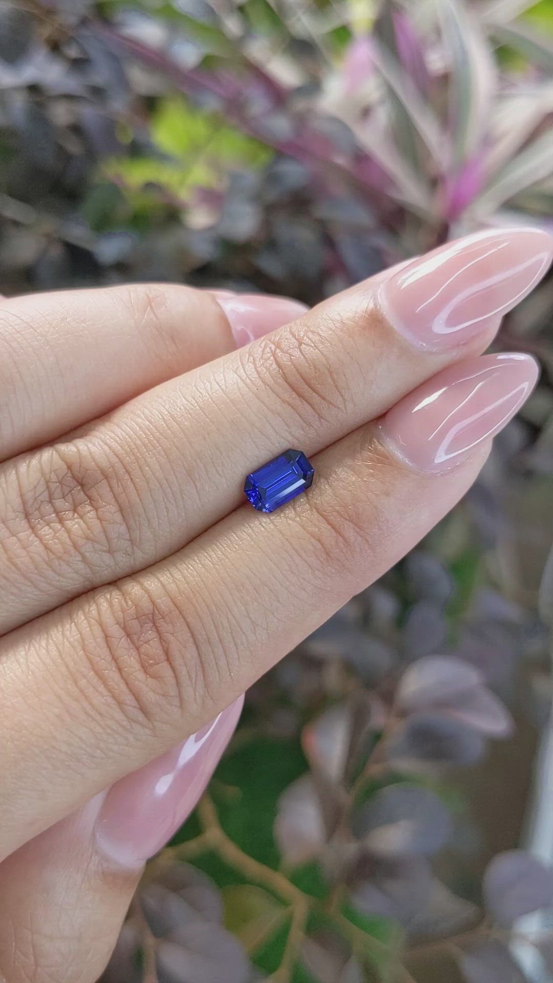 0.91 Ct. Blue Sapphire from Ceylon (Sri Lanka) Size Video
