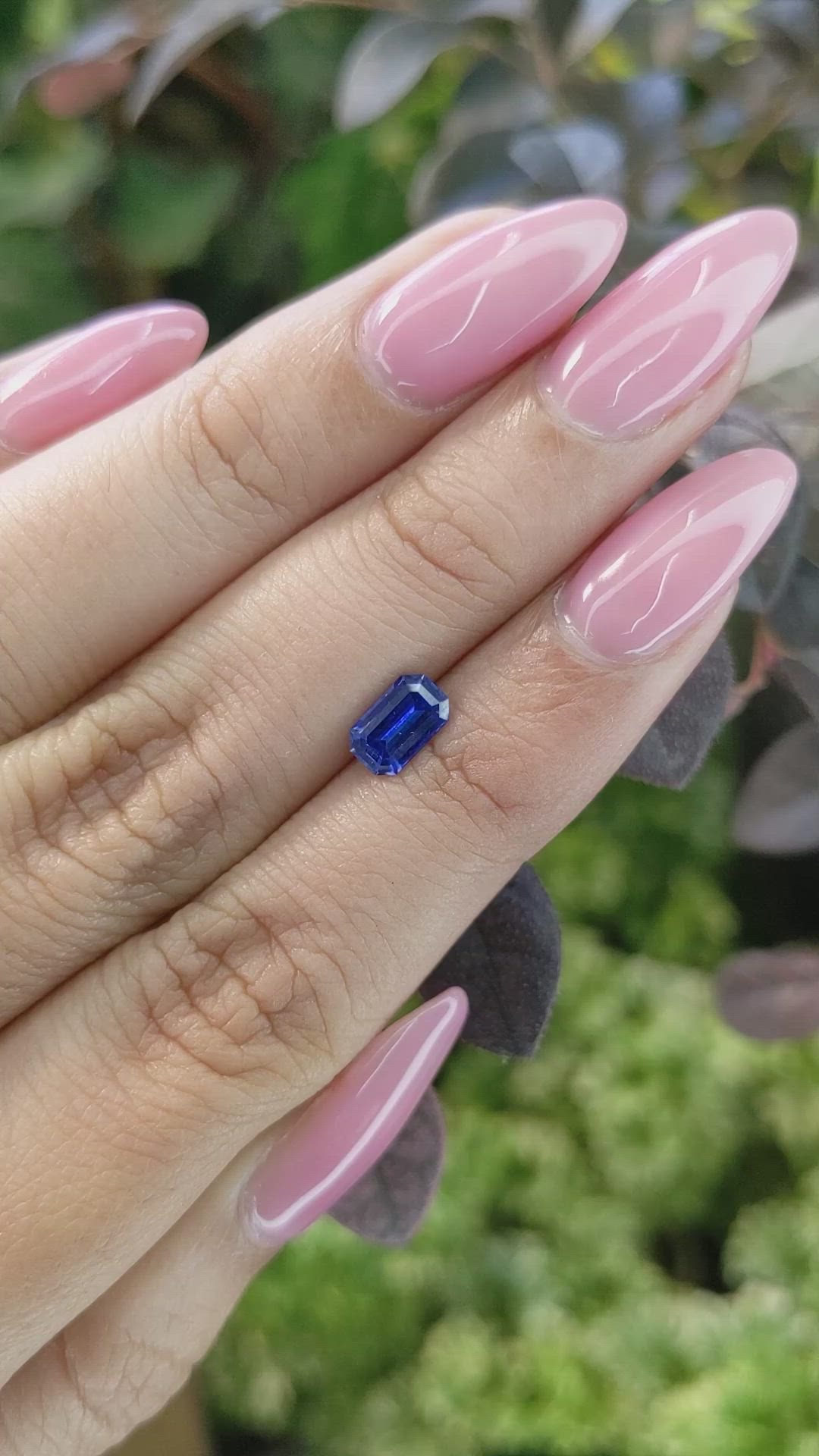 0.95 Ct. Blue Sapphire from Ceylon (Sri Lanka) Size Video