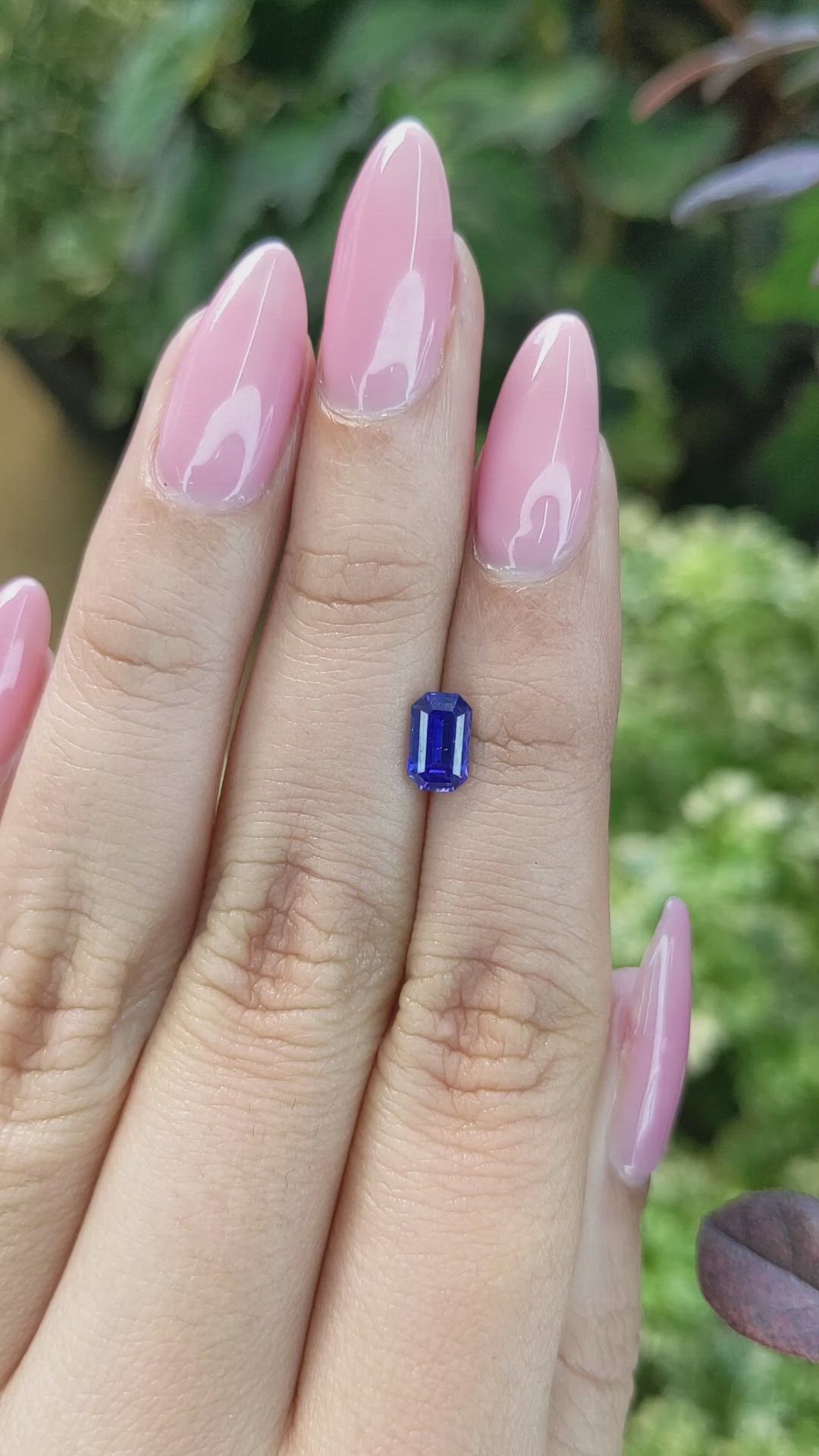 0.95 Ct. Blue Sapphire from Ceylon (Sri Lanka) Size Video