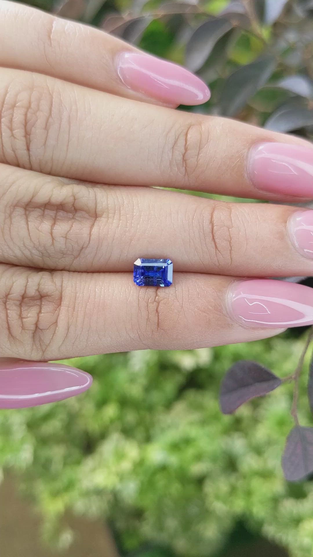 0.91 Ct. Blue Sapphire from Ceylon (Sri Lanka) Size Video