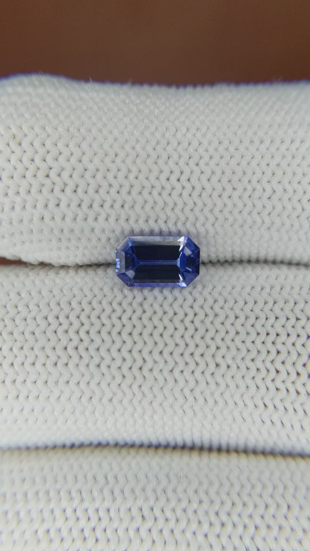1.06 Ct. Blue Sapphire from Ceylon (Sri Lanka) Size Video