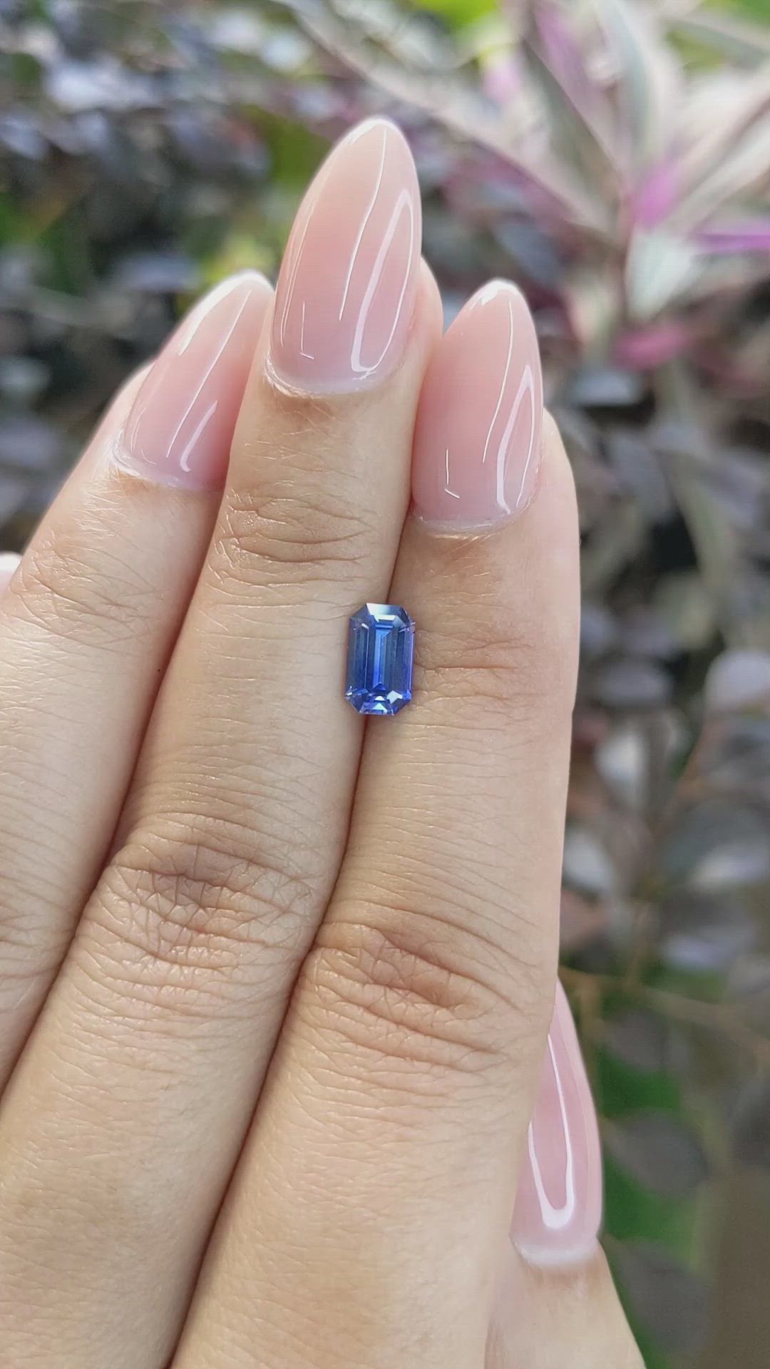 1.06 Ct. Blue Sapphire from Ceylon (Sri Lanka) Size Video