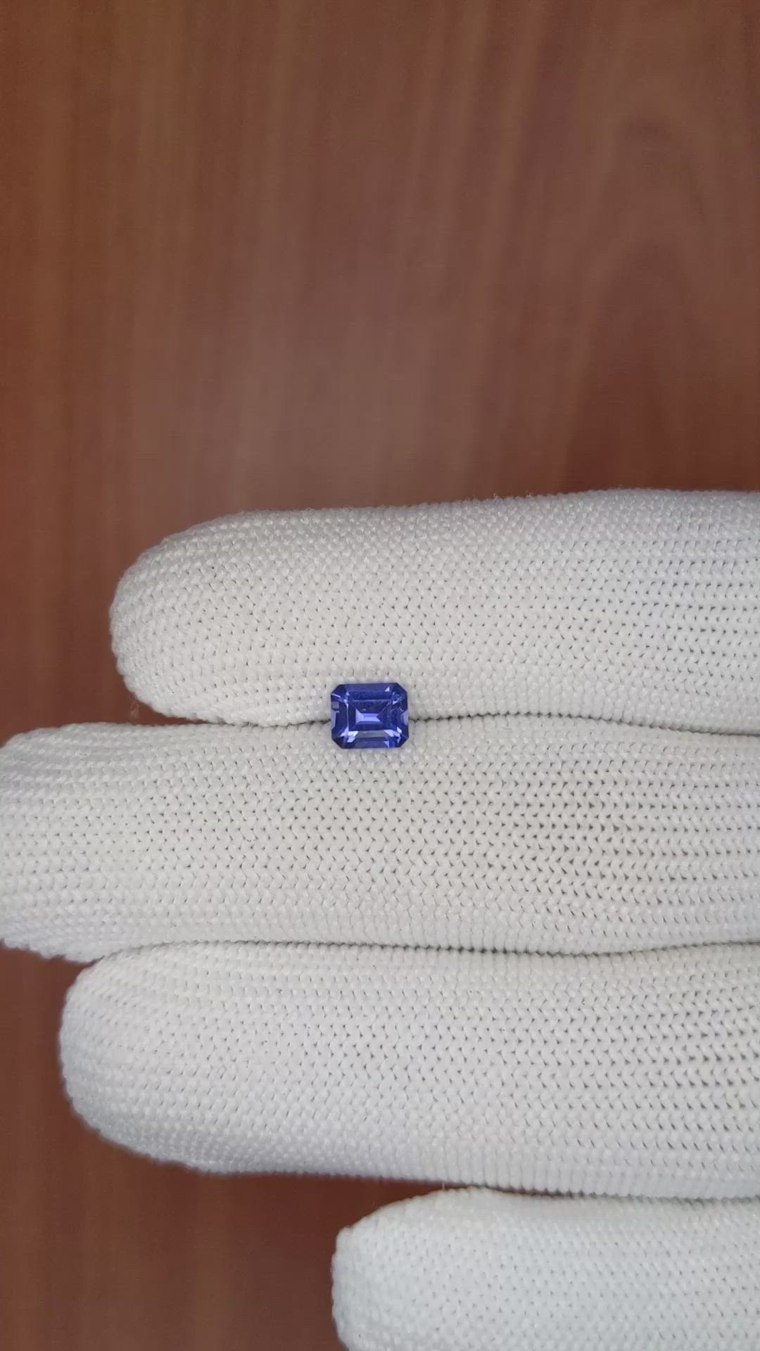 0.83 Ct. Blue Sapphire from Ceylon (Sri Lanka) Size Video