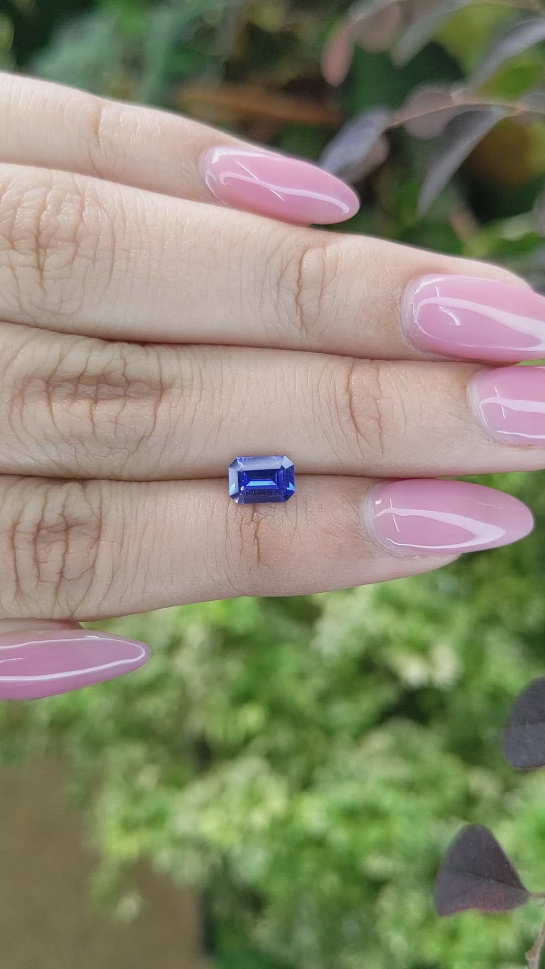 0.85 Ct. Blue Sapphire from Ceylon (Sri Lanka) Size Video