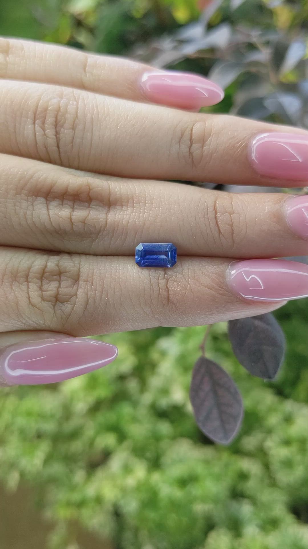 1.06 Ct. Blue Sapphire from Ceylon (Sri Lanka) Size Video