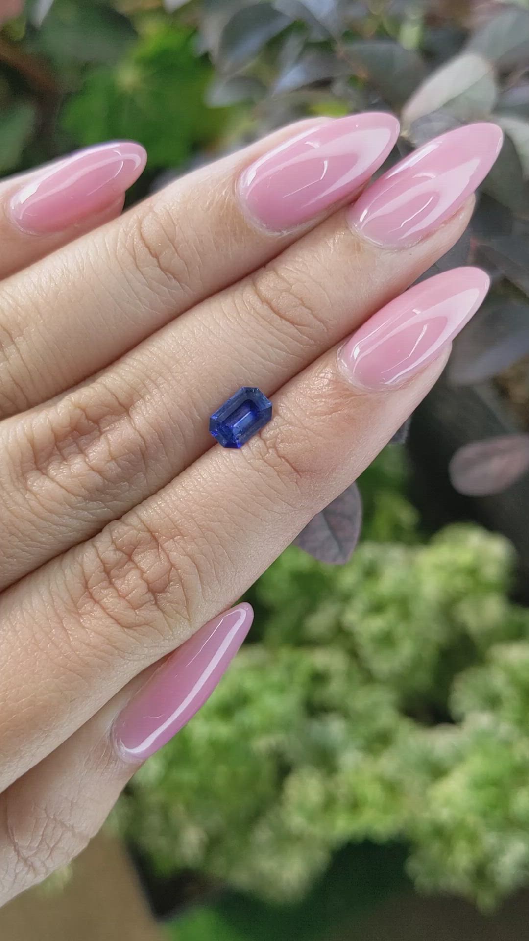 0.82 Ct. Blue Sapphire from Ceylon (Sri Lanka) Size Video