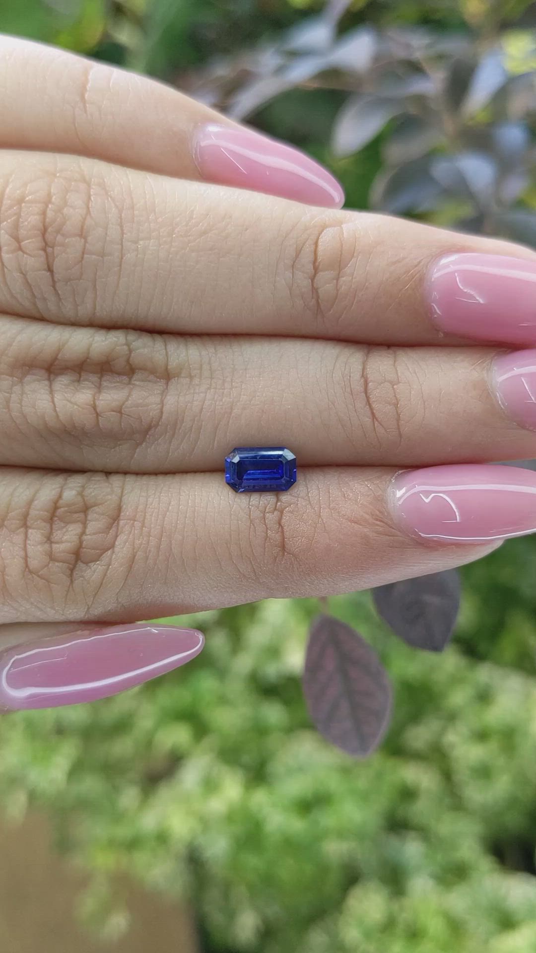 0.84 Ct. Blue Sapphire from Ceylon (Sri Lanka) Size Video