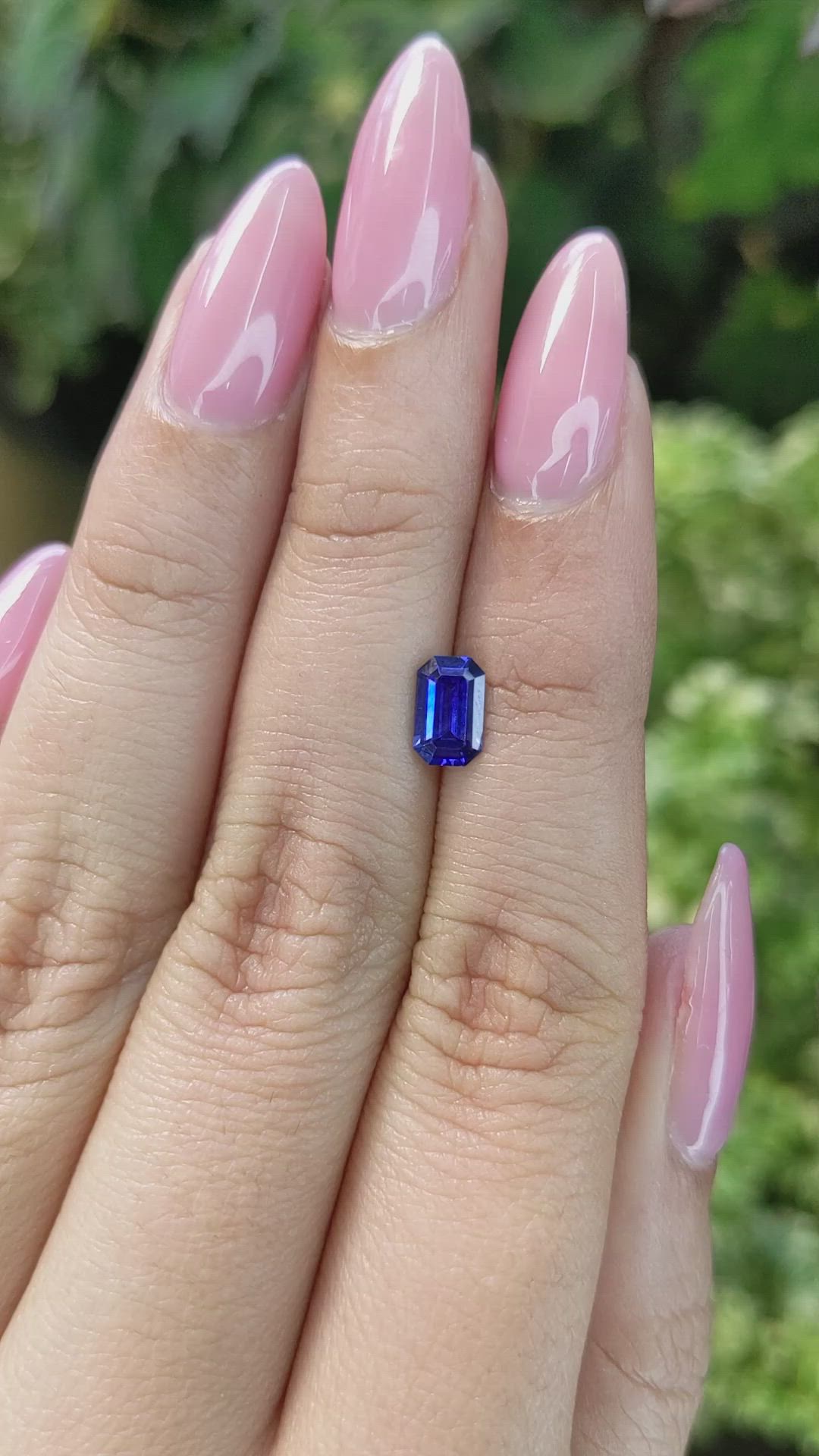 0.84 Ct. Blue Sapphire from Ceylon (Sri Lanka) Size Video