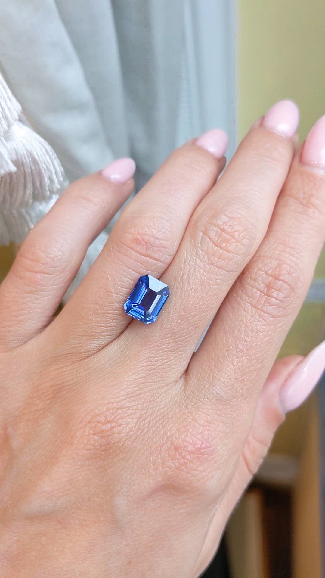 3.01 Ct. Blue Sapphire from Ceylon (Sri Lanka) Size Video