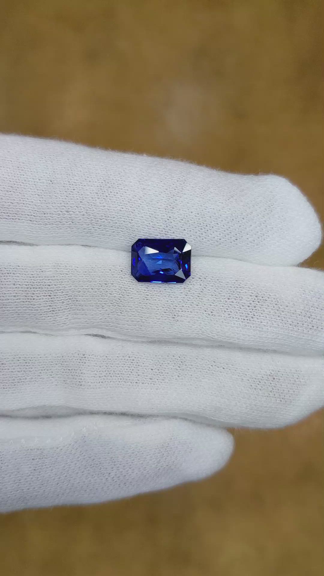 3.40 Ct. Blue Sapphire from Ceylon (Sri Lanka) Size Video
