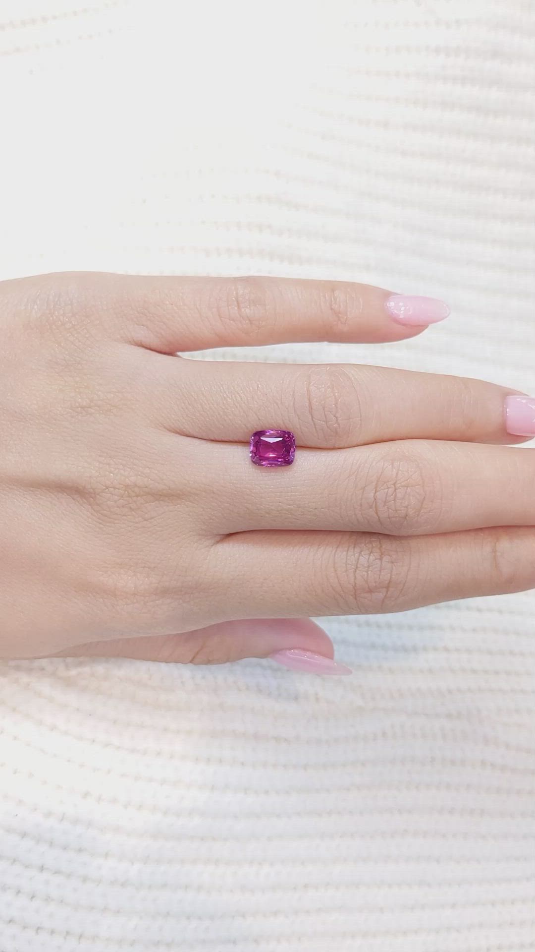 2.60 Ct. Purplish Pink Sapphire from Ceylon (Sri Lanka) Size Video